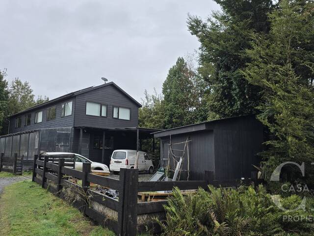 #62 - Casa para Venta en Puerto Varas - X